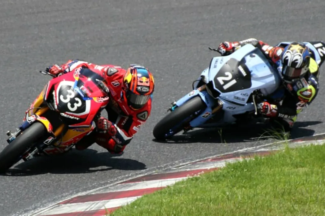redbullhonda yamahatech21 suzuka 2019
