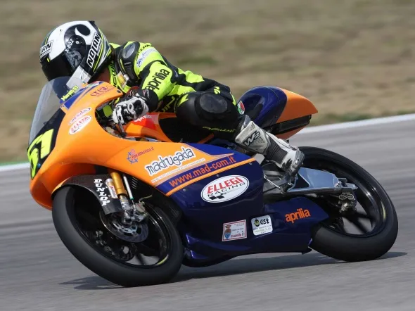 riccardo moretti 125cc misano 2009
