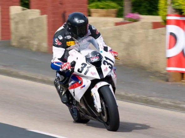 rico penzkofer tt 2010 bmw s1000rr