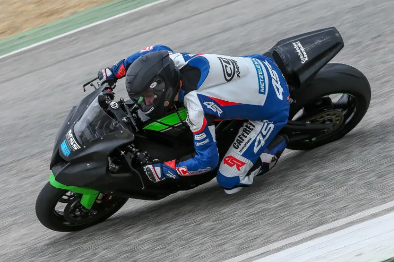 road racing william dunlop test mss kawasaki