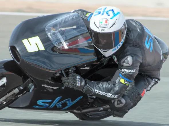 romano fenati test ktm sky vr46