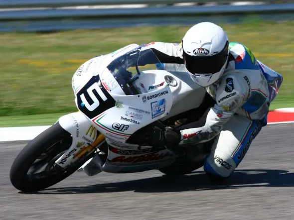 romano fenati vallelunga 2011