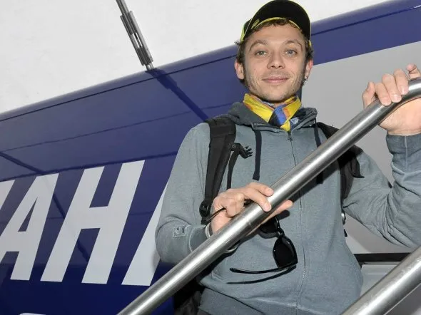 rossi yamaha pretest 1