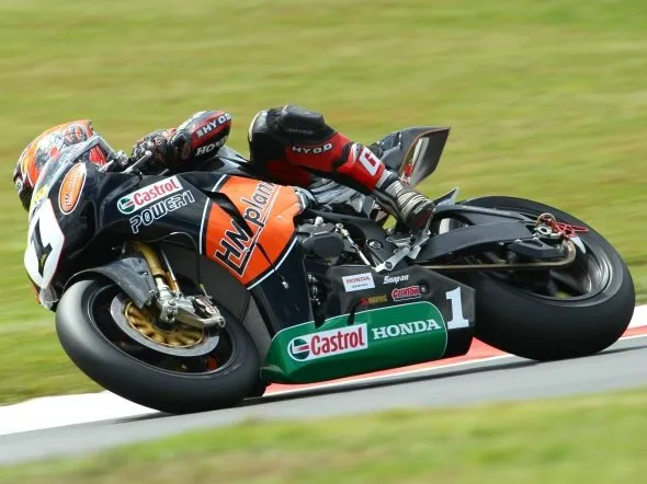 ryuichi kiyonari hmplant honda snetterton race2 2011
