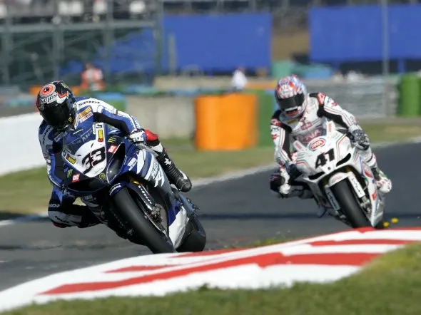 sbk melandri haga 2011