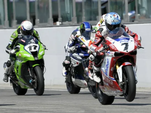 sbk start misano 2011