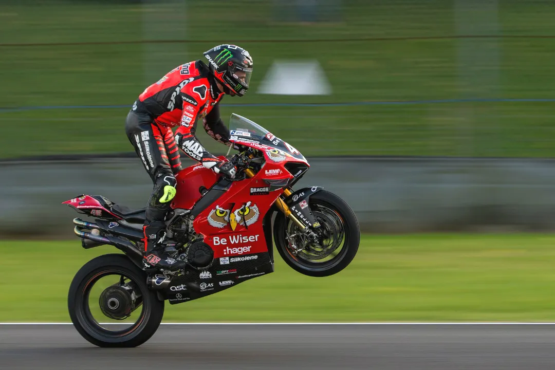 scott redding pole donington park gp