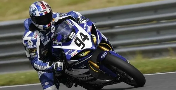 sebastien gimbert leader fsbk yamaha