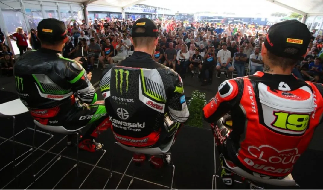 senza titolo e1573405478402