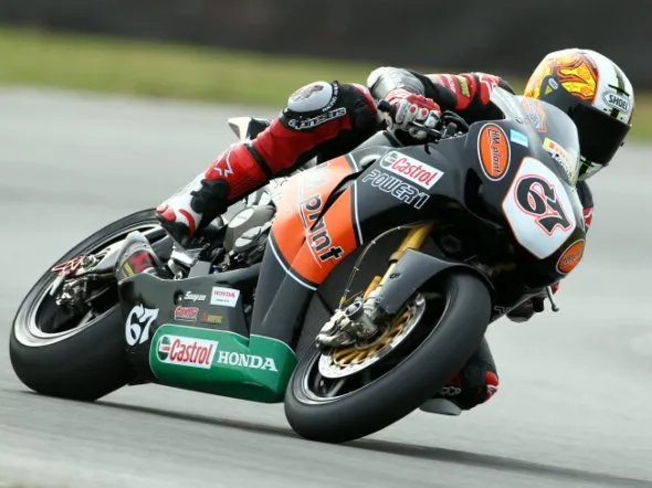 shane byrne brands hatch prove1