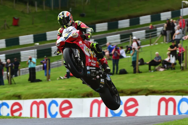 shane byrne fp2 cadwellpark