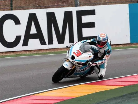 simone corsi pole aragon 2012