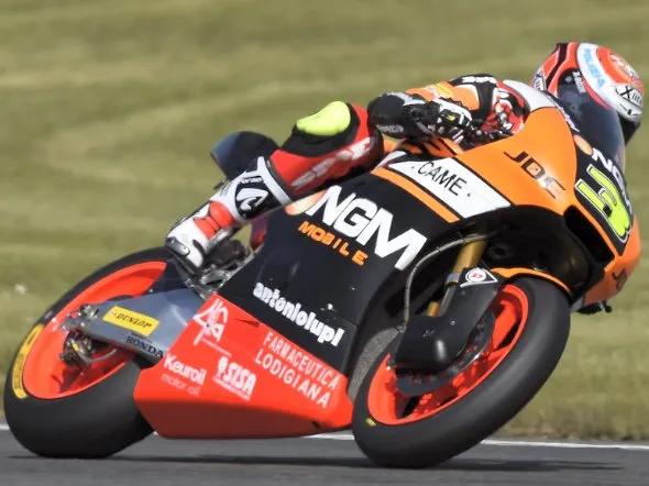 simone corsi race lemans 2014