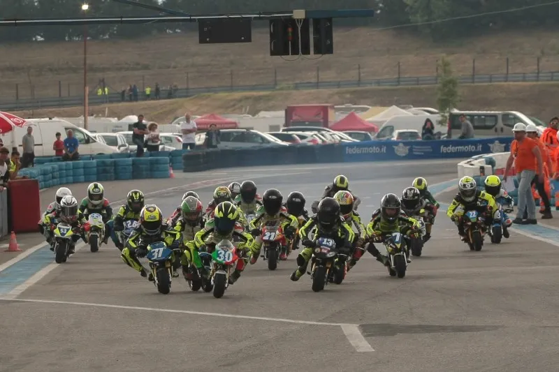 start campionato italiano minimoto 2018 e1528202773104