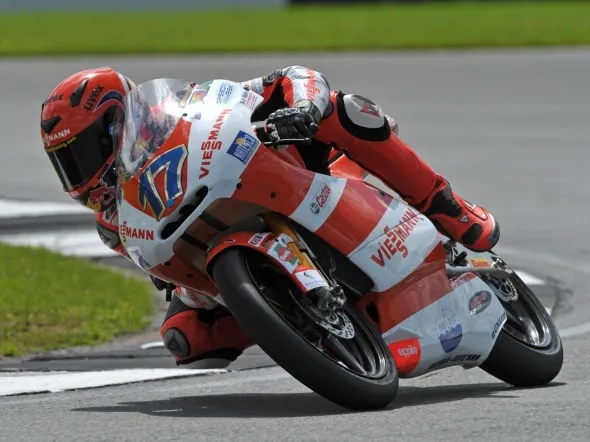 stefan bradl donington park 2009