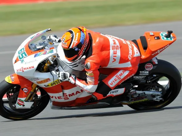 stefan bradl moto2 pole misano 2011 2