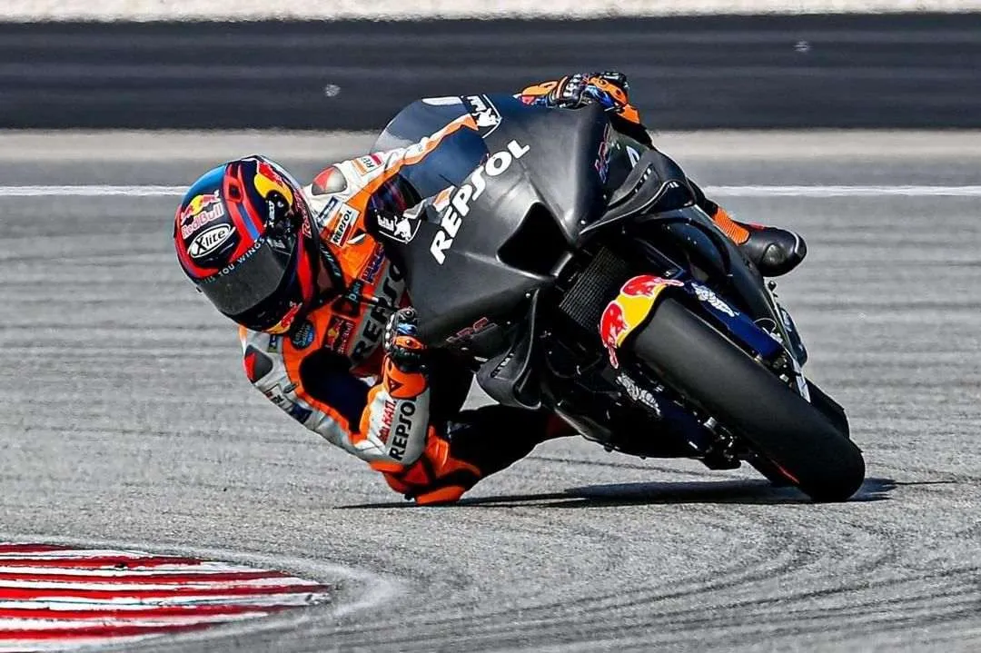 stefan bradl sepang 2022