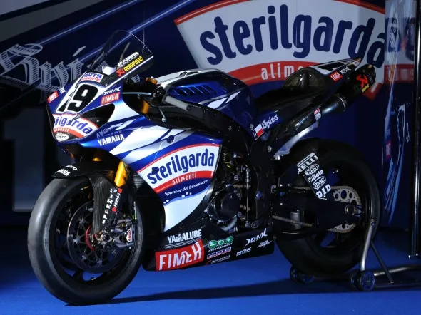 sterilgarda yamaha superbike 1