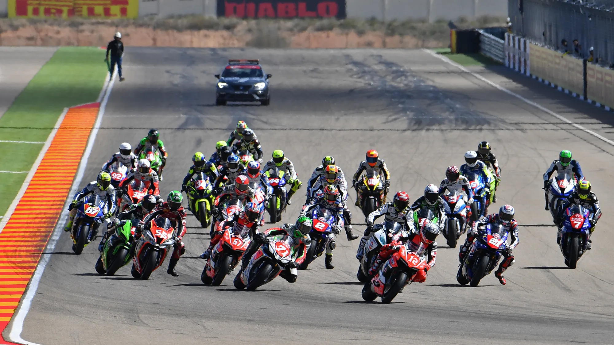 stk1000 86828 r3 action