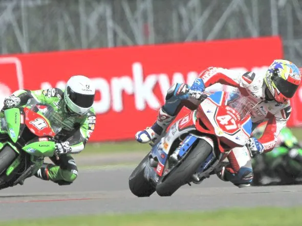 stk1000 preview nurburgring 2012 1