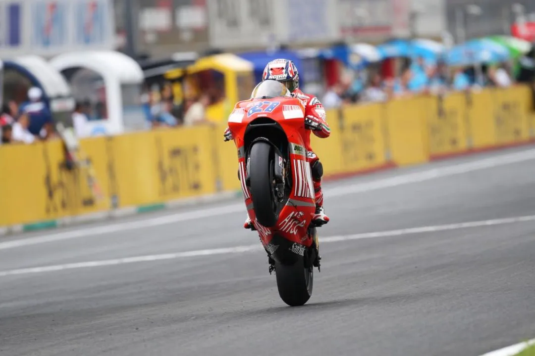 stoner motogp e1613316533180