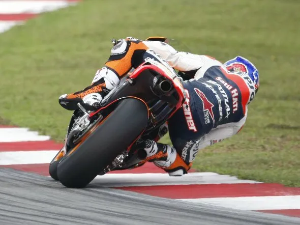 stoner sliding sepang test rc213v