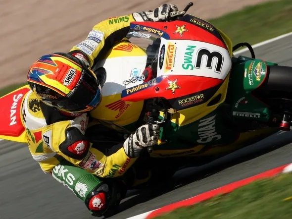 stuart easton bsb swanhonda oultonpark