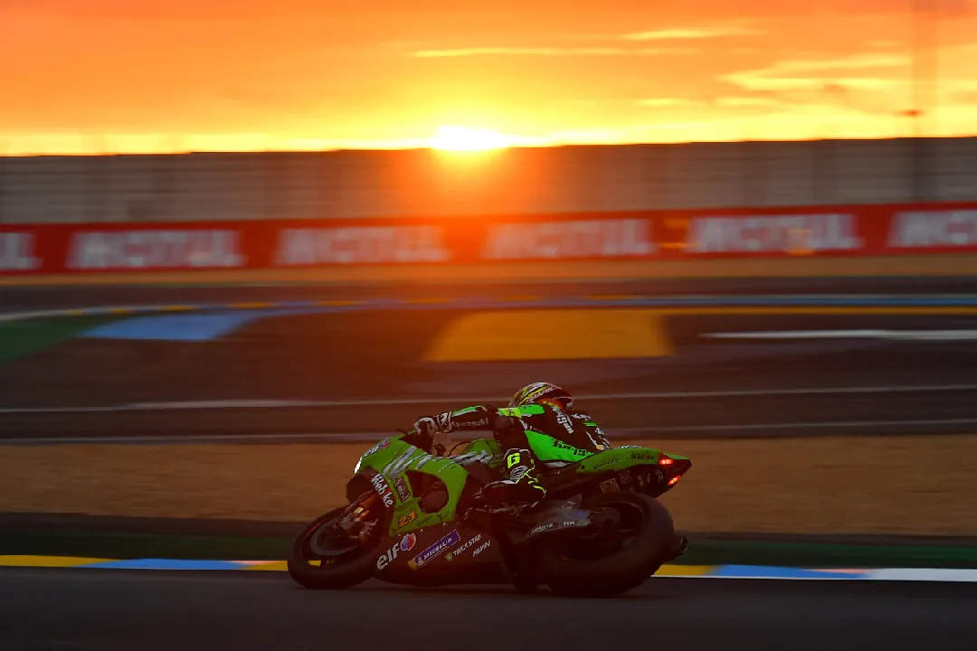 sunset lemans 24h motos 2020