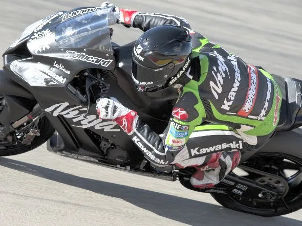 superbike loris baz testing kawasaki