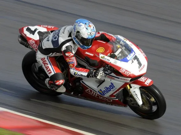 superbike test portimao 2011 checa