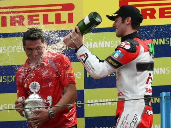 supersport eugene laverty assen 2009