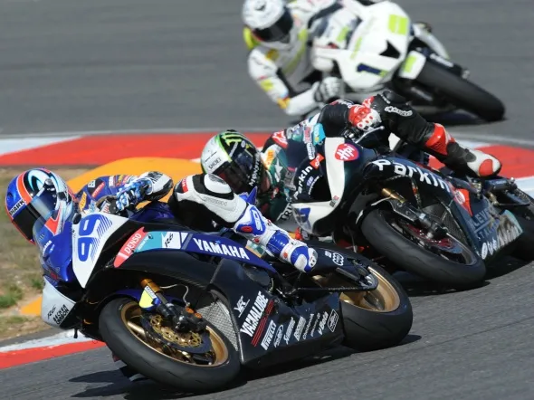 supersport foret davies pitt