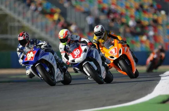 superstock1000 battle magnycours09