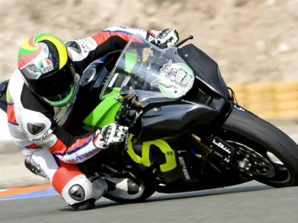 superstock1000 savadori kawasaki