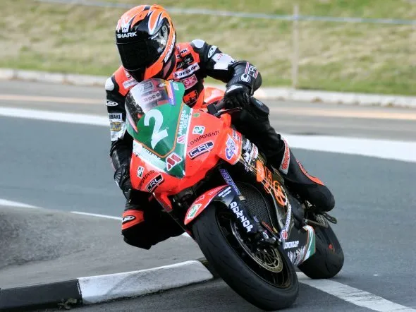 supertwins tt 2012 day1