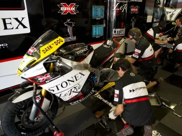 suter forward racing moto2
