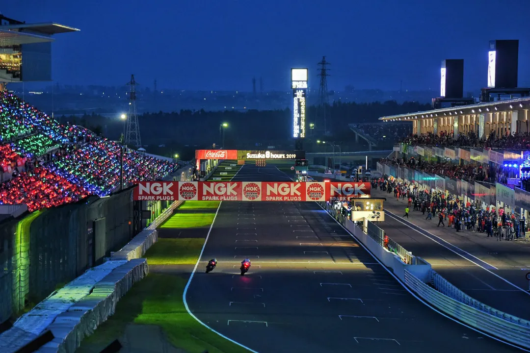 suzuka 8 hours night
