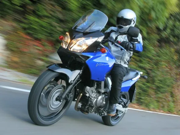 suzuki vstorm 650 2012