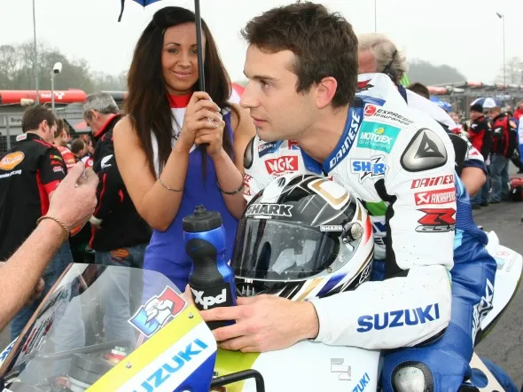 sylvain guintoli bsb crescent suzuki