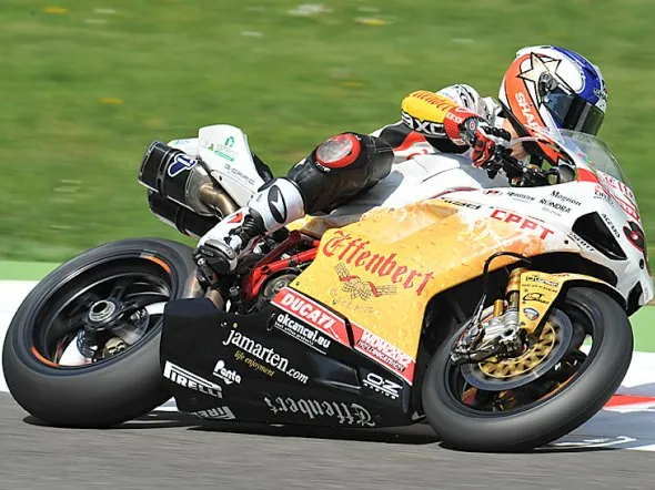 sylvain guintoli liberty ducati