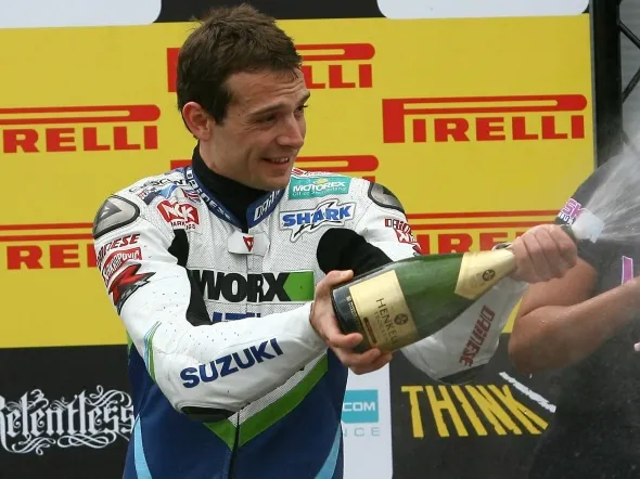 sylvain guintoli suzuki worx crescent