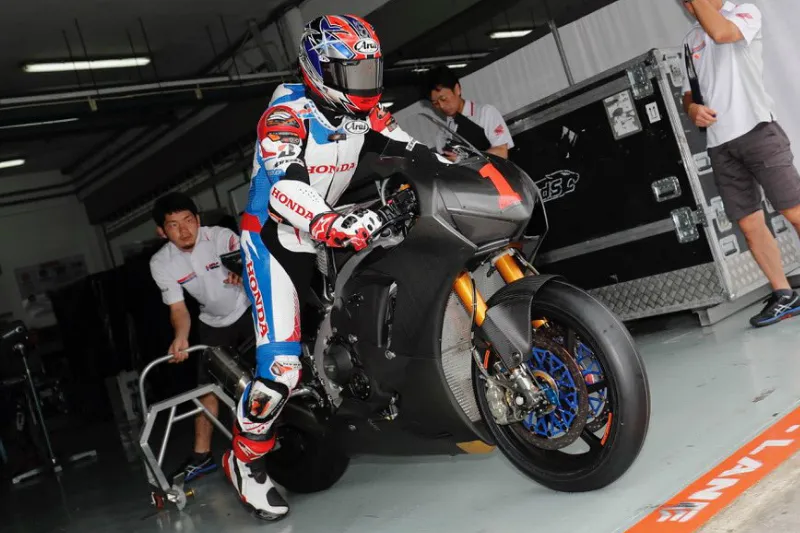 takumi takahashi honda hrc test sepang
