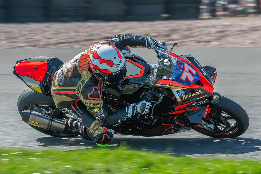 taylor mackenzie darley moor bmw