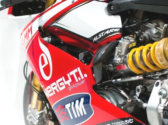 team sbk ducati alstare panigale r 2