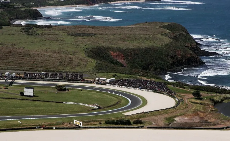 the stunning phillip island circuit e1540214819608