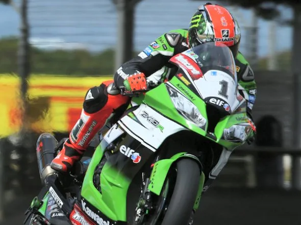 tom sykes d1 test phillip island 2014