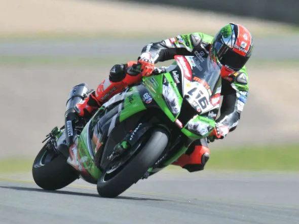 tom sykes fp2 moscow 2013 superbike