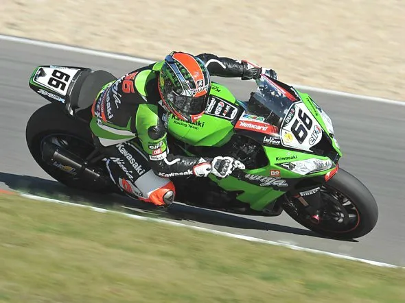 tom sykes fp2 nurburgring