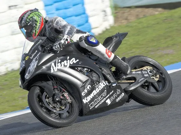 tom sykes krt test jerez sbk 2013