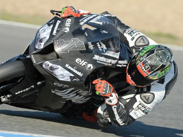 tom sykes number 1 wsbk 2014